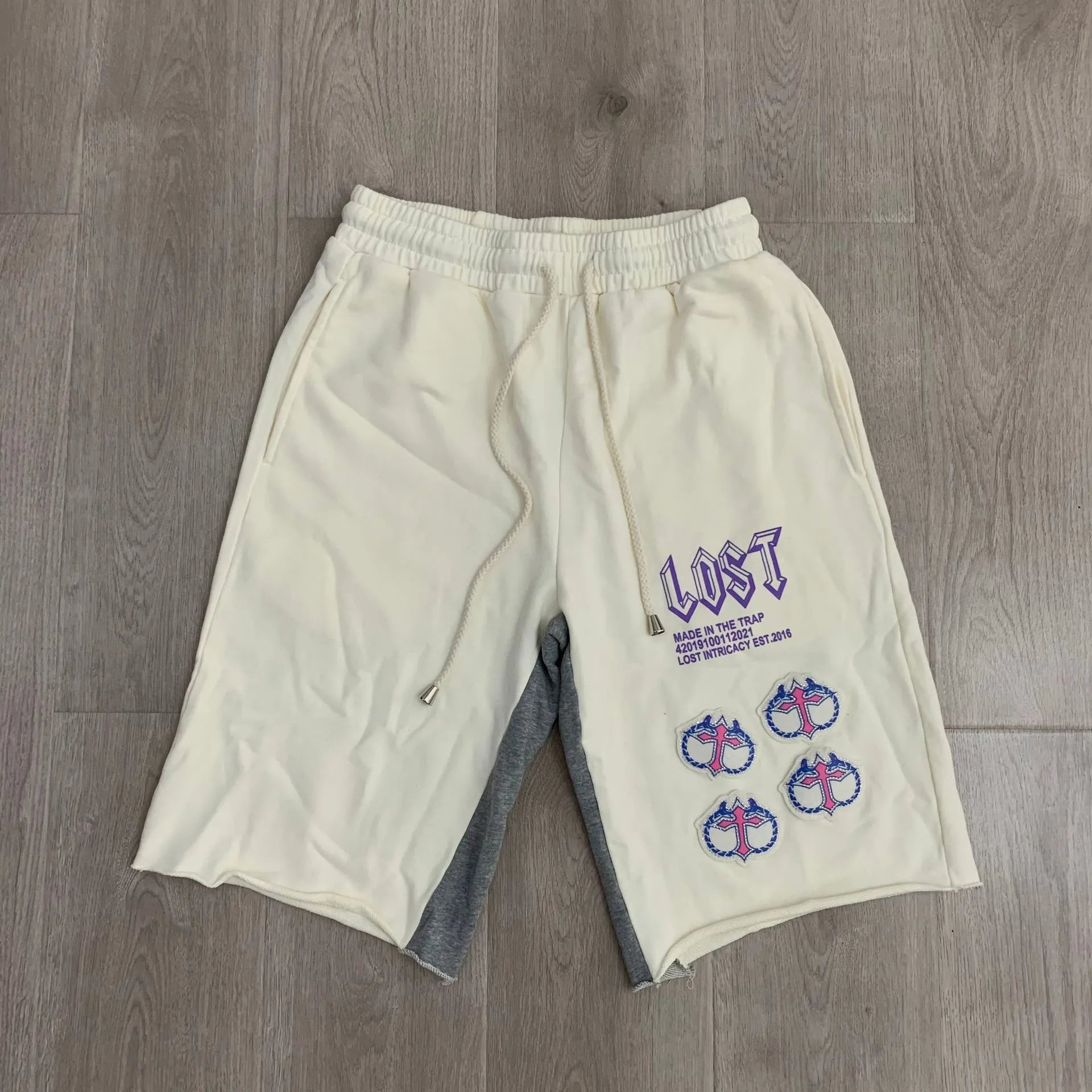 Lost Intricacy Embroidered Graphic Shorts Black White Red Streetwear