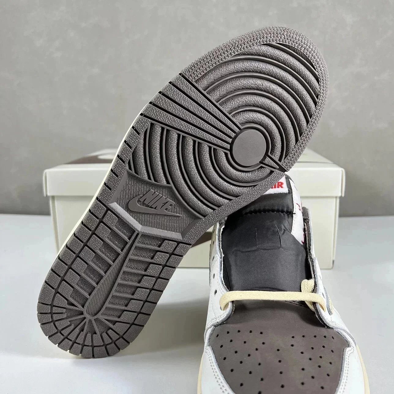 Nike Air Jordan 1 Low White Grey Cream Retro Sneakers