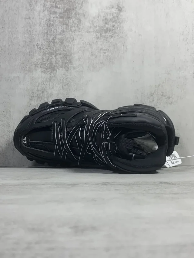 Balenciaga Sneakers Track Hike high-top product detail image 23