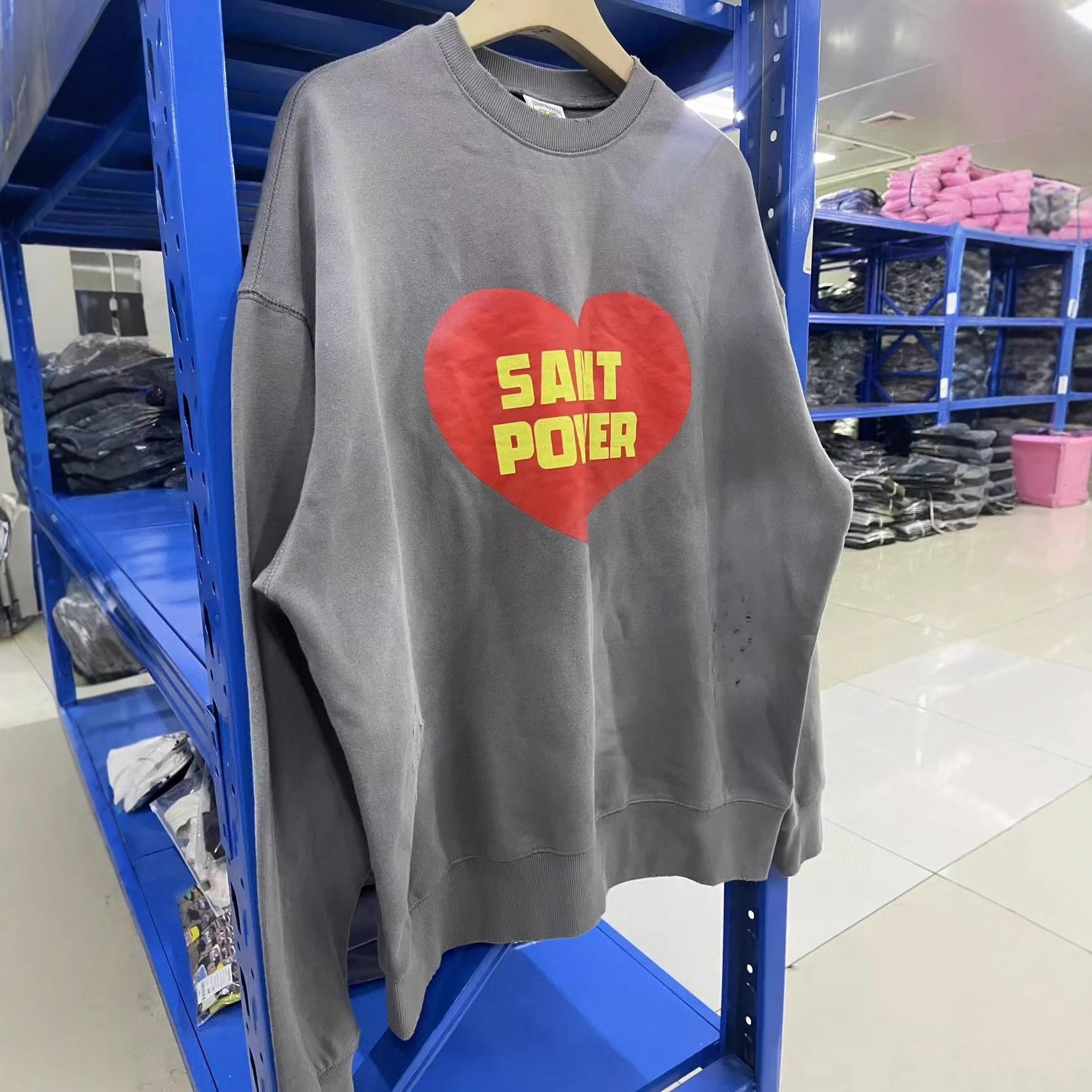 Gray Graphic Heart Print Oversized Sweatshirt