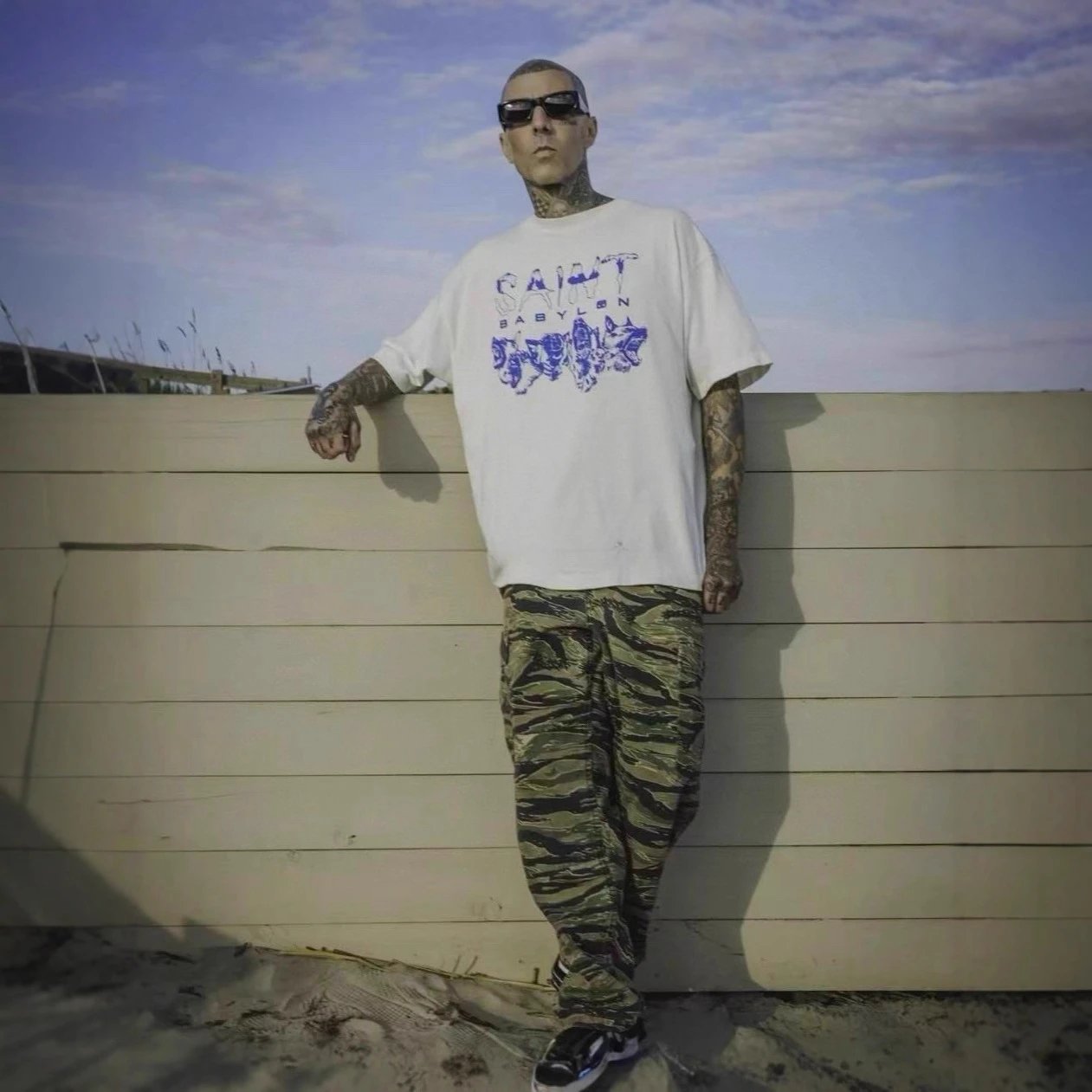 Saint Babylon White Graphic Oversized T-Shirt