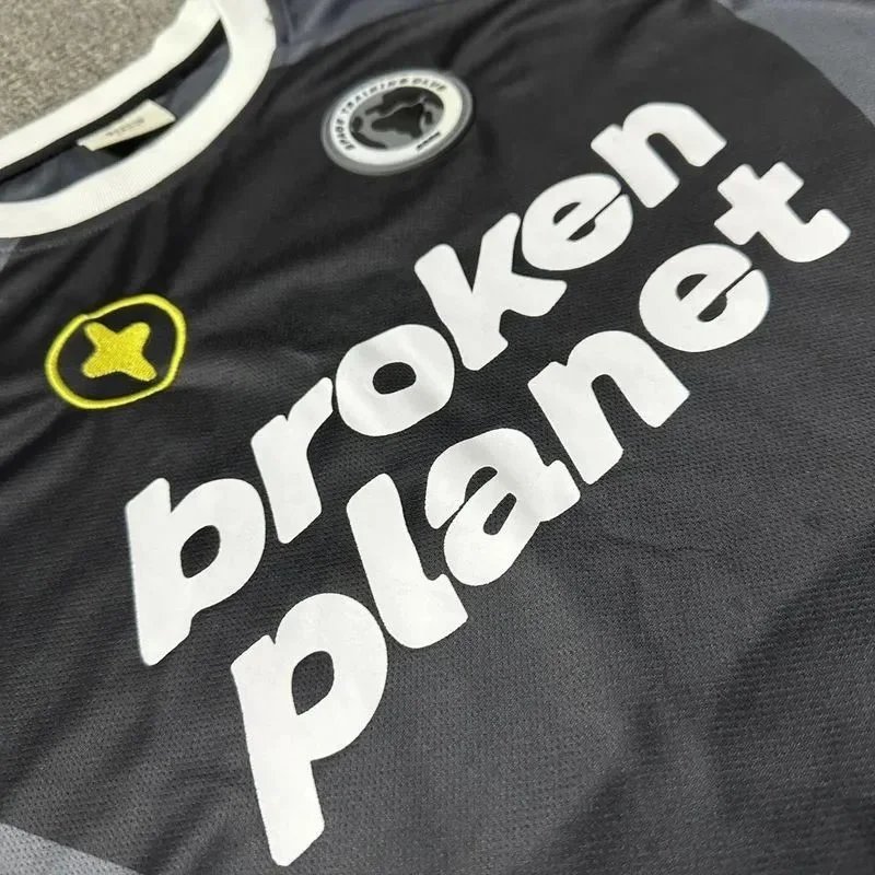 Broken Planet Black Gray Graphic Sport T-Shirt