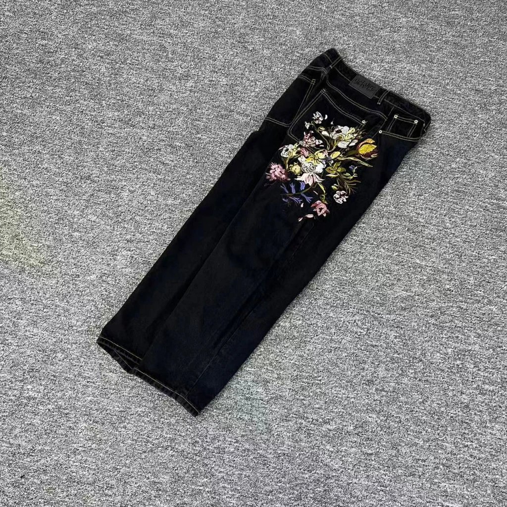 Black Denim Jeans With Floral Embroidery Vintage Style