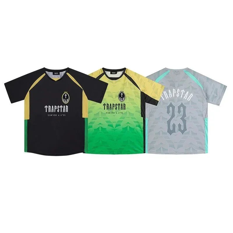 Trapstar Short Sleeve T-Shirt Black Yellow Green Gradient Patterned Athletic Top
