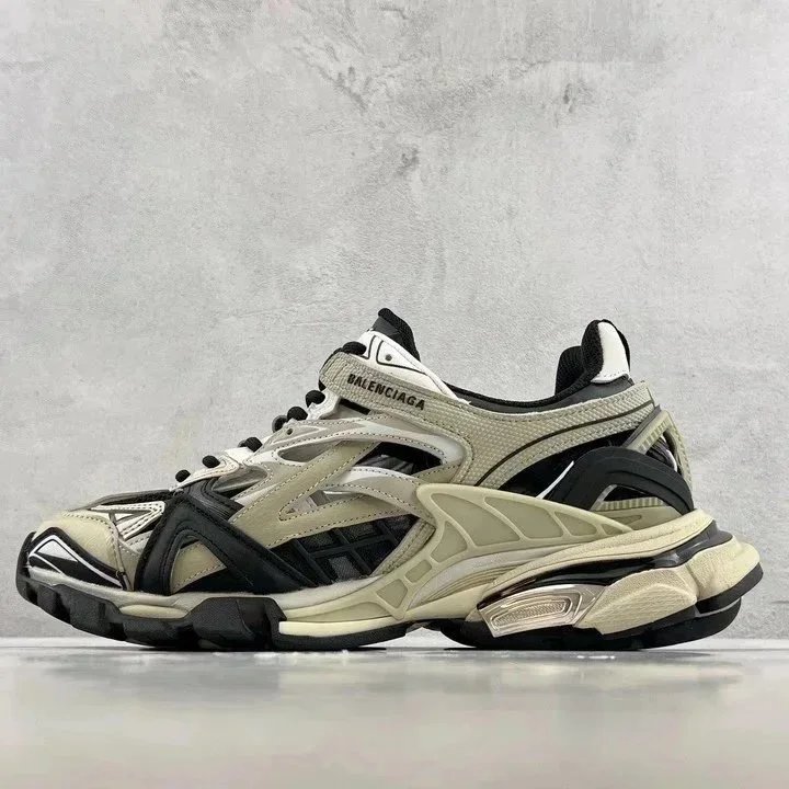 Balenciaga Sneakers Track 2.0 — Black-brown