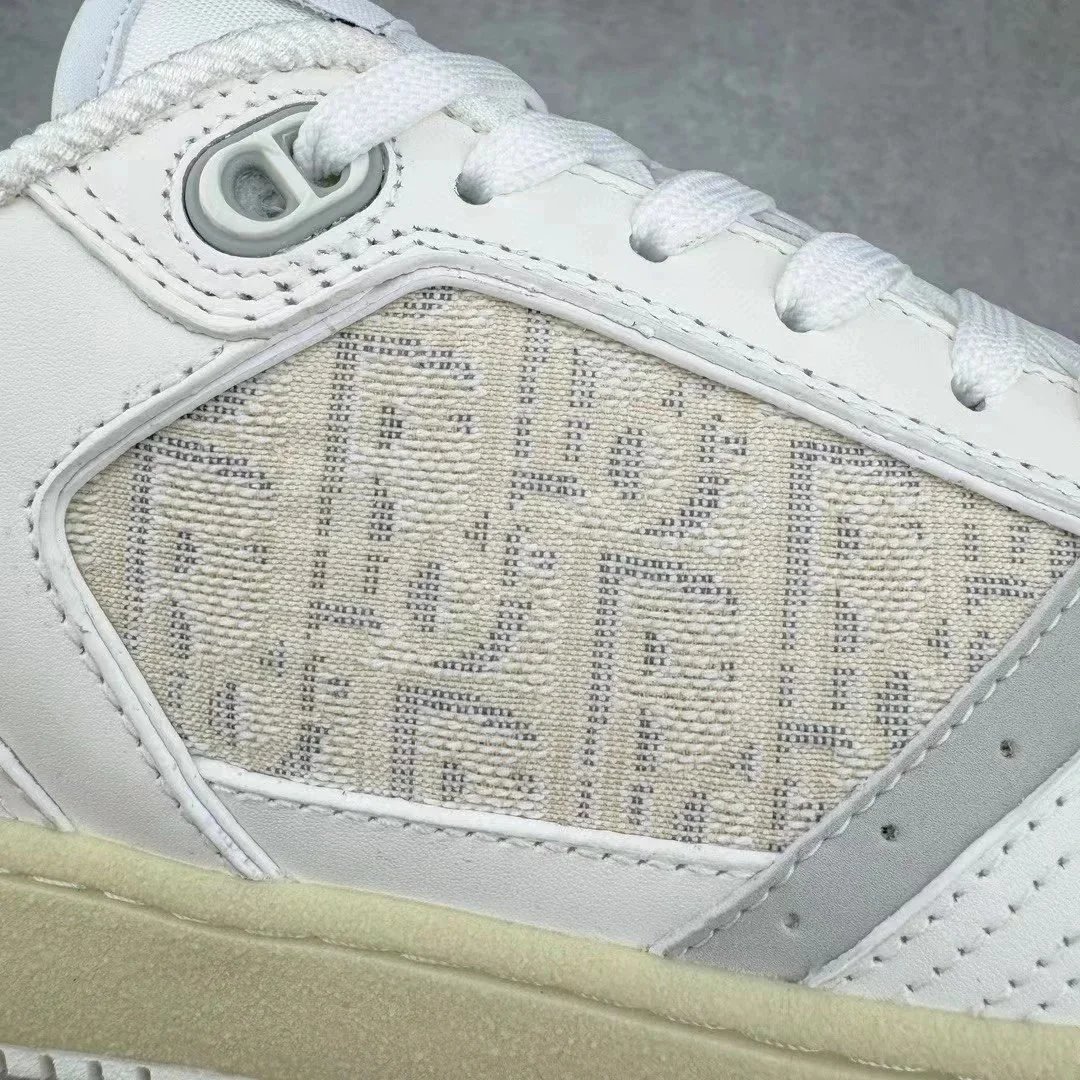 Dior Sneakers B27 Low-Top Oblique image 11