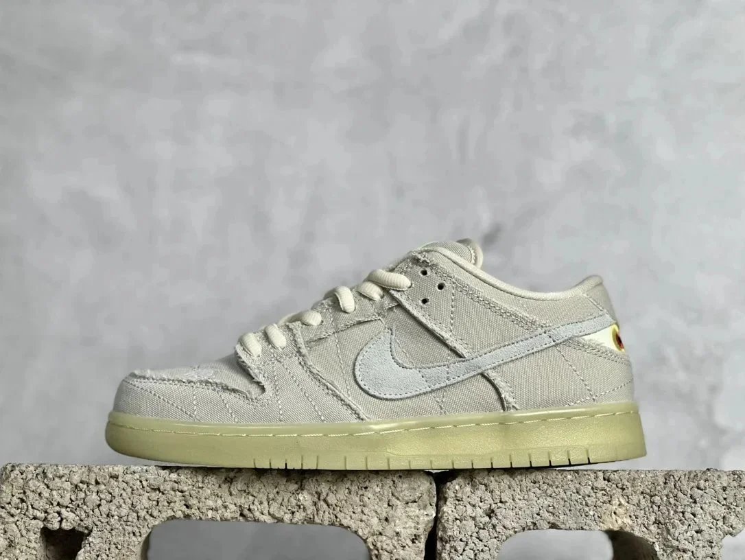 Nike Dunk Low Off-White Canvas Light Grey Skate Sneakers
