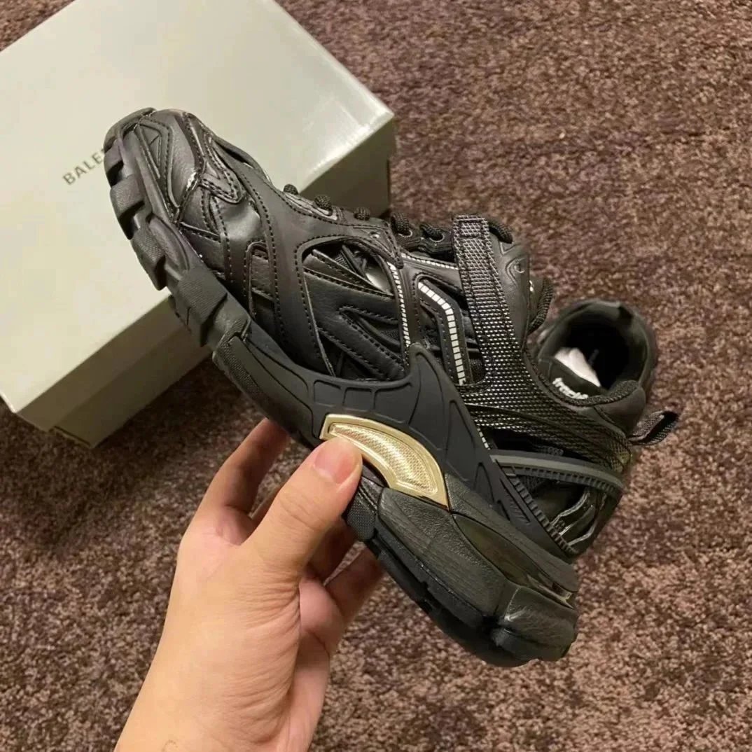 Balenciaga Track 2 Black Chunky Sneakers