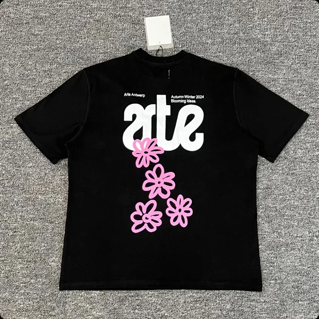 Arte T-Shirts Graphic Print T-Shirt product detail image 21
