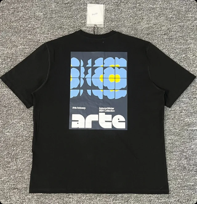 Arte T-Shirts Graphic Print T-Shirt product detail image 23