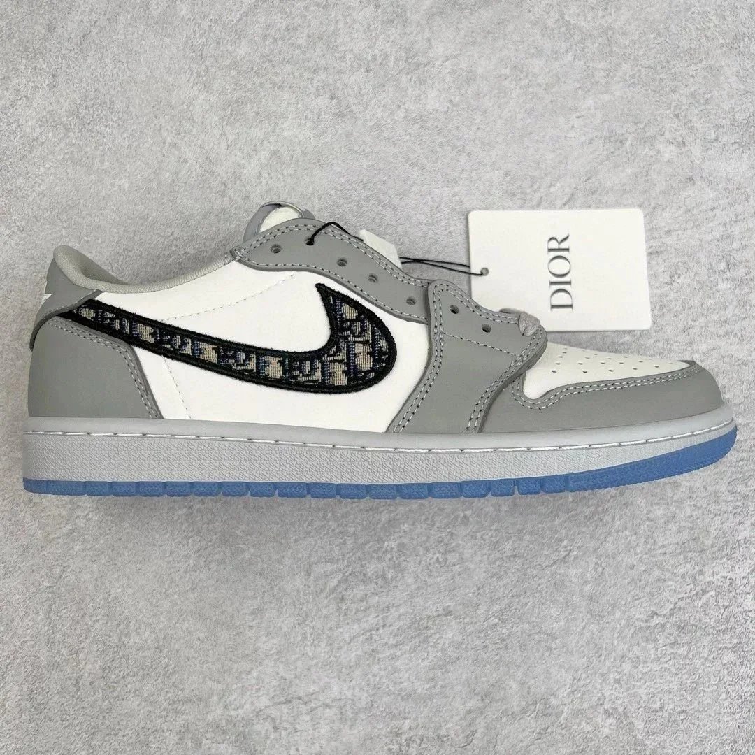 Nike Air Jordan 1 University Blue Black White High Top Sneakers