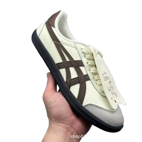 Asics Onitsuka Tiger Mexico 66 Pastel Blue and Cream Sneakers - 6