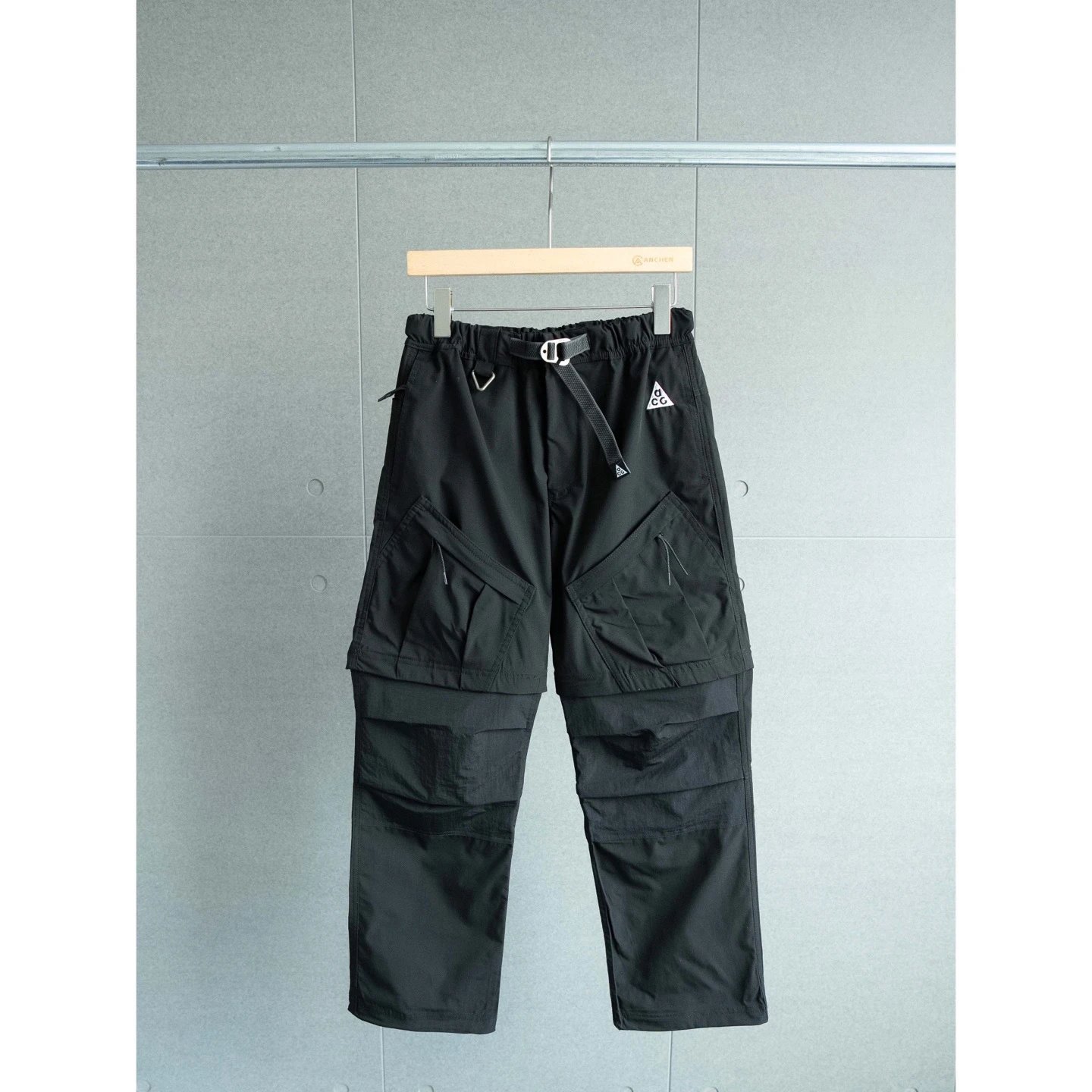 Nike ACG Mountain Light Pant Black Pants - 2