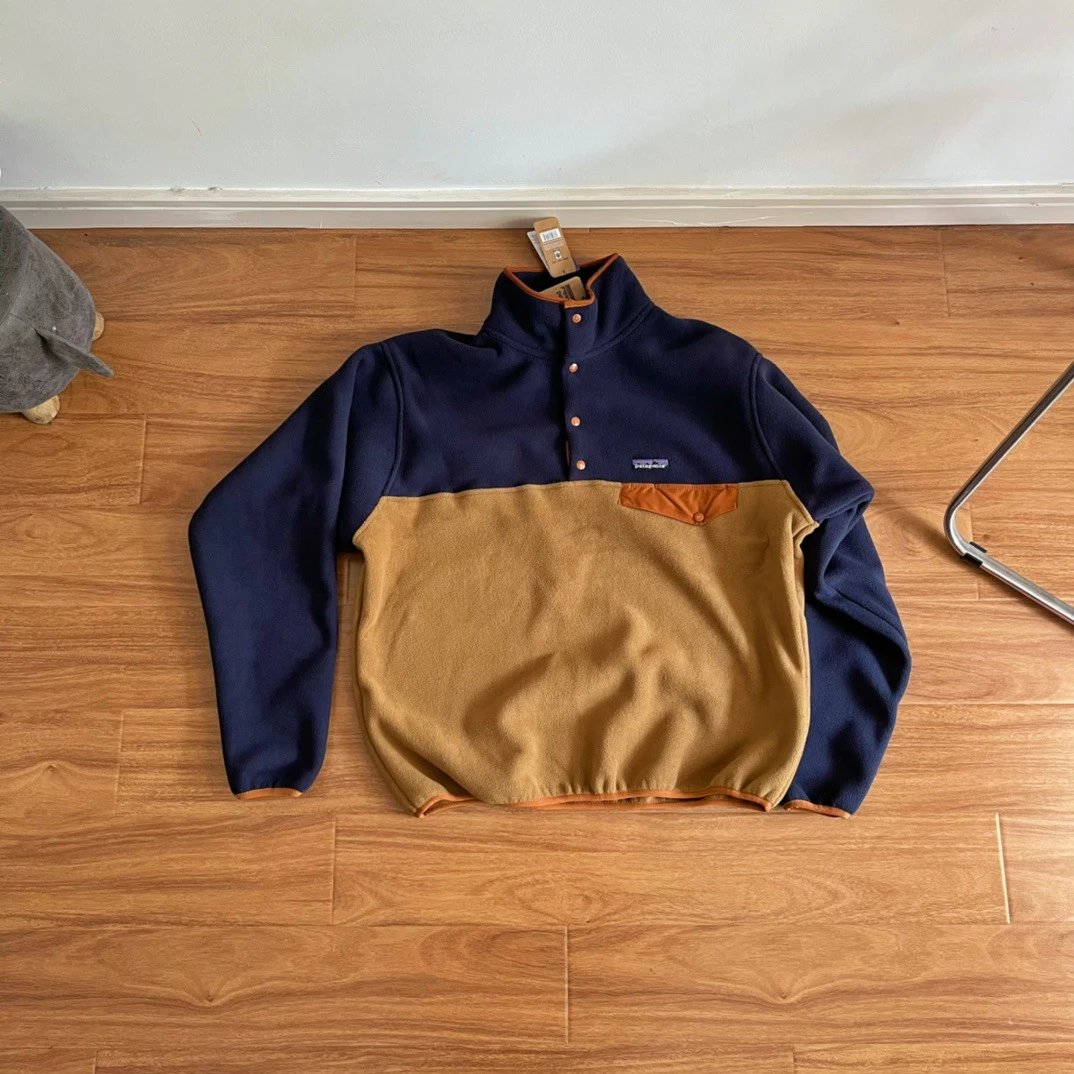Patagonia Synchilla Snap-T Fleece Pullover Black with Blue Trim - 26