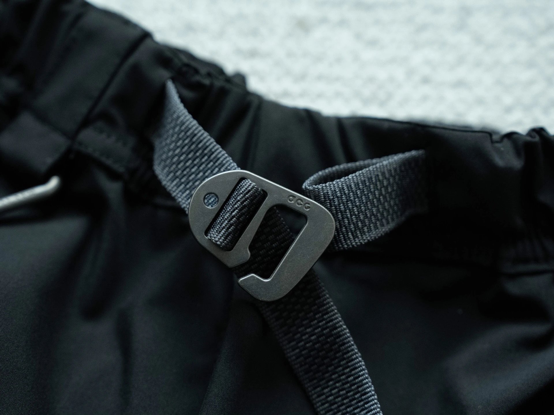 Nike ACG Mountain Light Pant Black Pants - 10