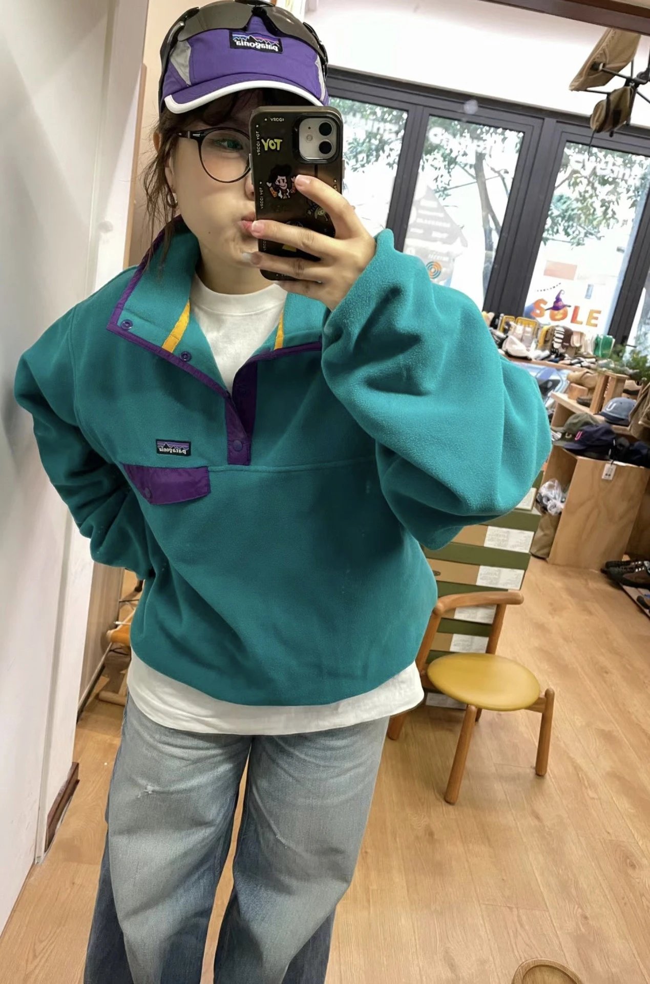 Patagonia Synchilla Snap-T Fleece Pullover Black with Blue Trim - 20