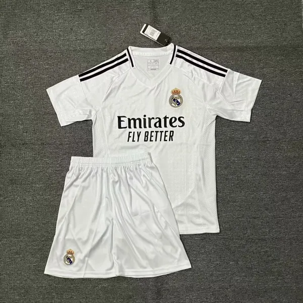 Real Madrid Home Kit White Jersey and Shorts Set - 1