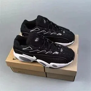Nike Air Max Triax Black/White Sneakers - 1