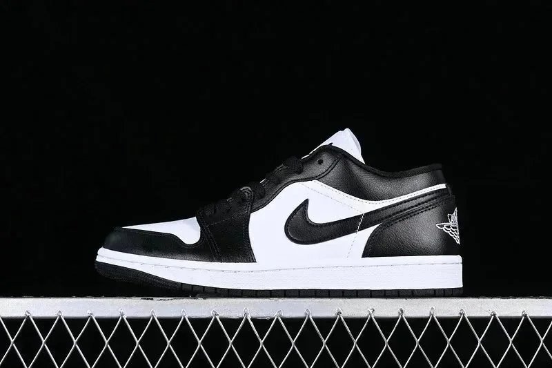 Louis Vuitton x Nike Air Force 1 Low Monogram Damier Sneakers - 8