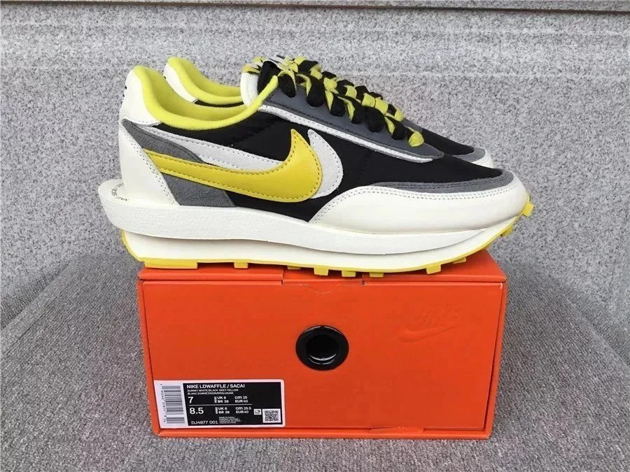 Nike LDWaffle x Sacai Orange Beige Sneakers - 12