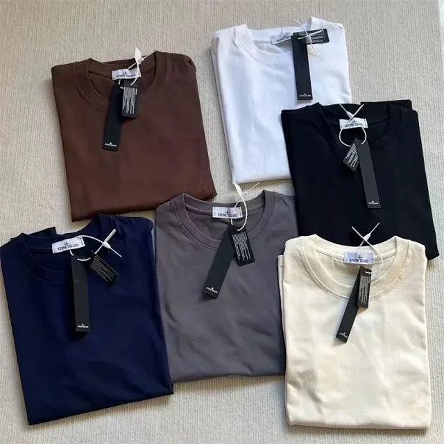 Stone Island T-Shirts Compass Graphic Short-Sleeve T-Shirt product detail image 6