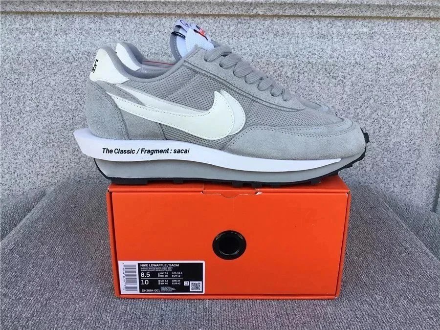 Nike LDWaffle x Sacai Orange Beige Sneakers - 11