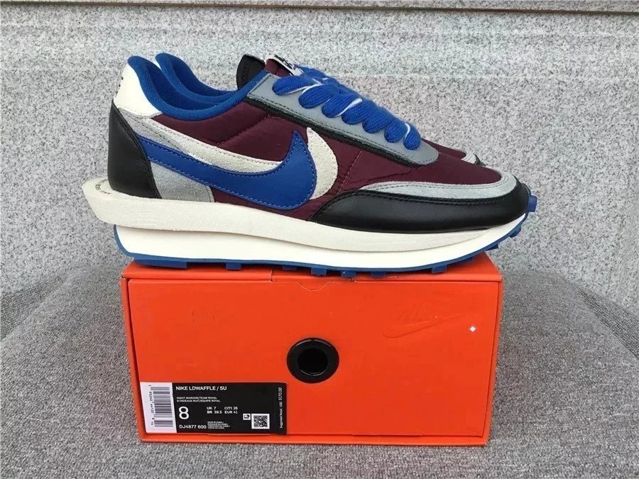 Nike LDWaffle x Sacai Orange Beige Sneakers - 3