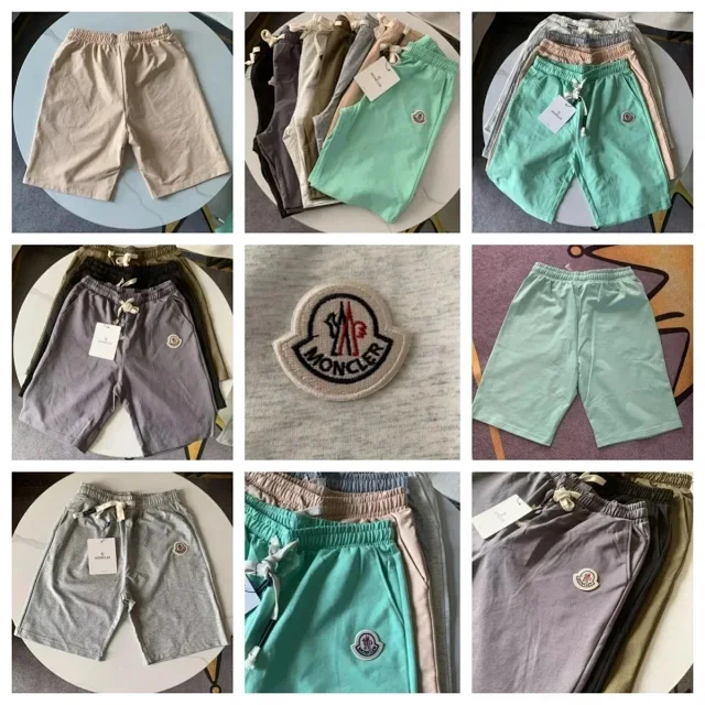 Moncler Shorts Elastic-waist drawstring with logo patch product detail image 1