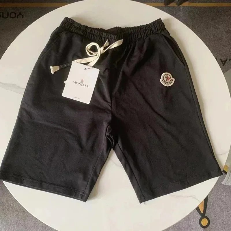 Moncler Shorts Elastic-waist drawstring with logo patch — 01