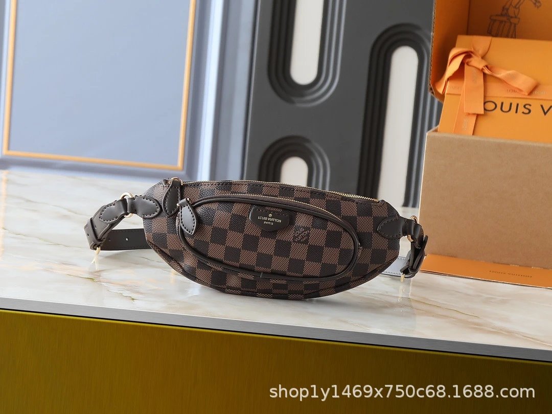Louis Vuitton Crossbody Bags Monogram Sling Bag — 027