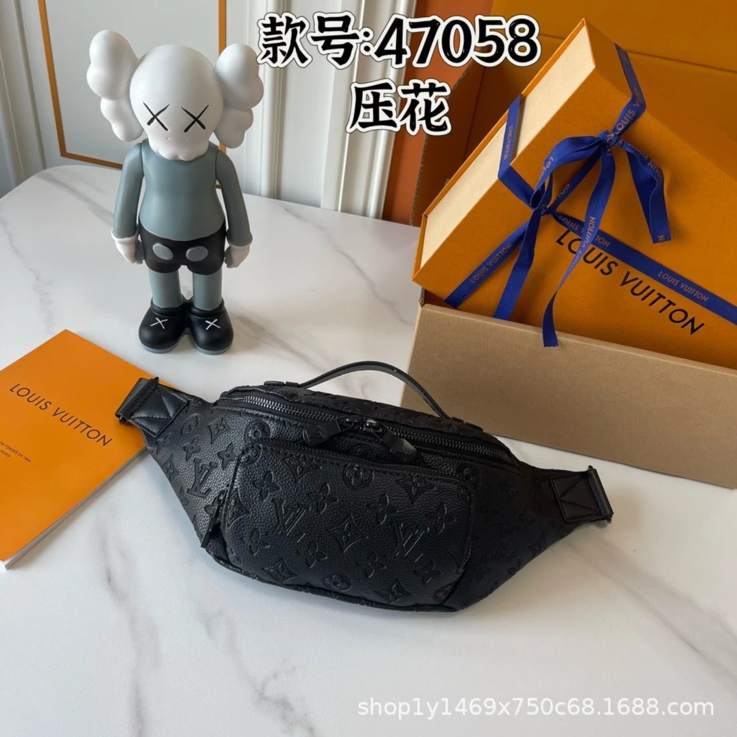 Louis Vuitton Crossbody Bags Monogram Sling Bag — 024