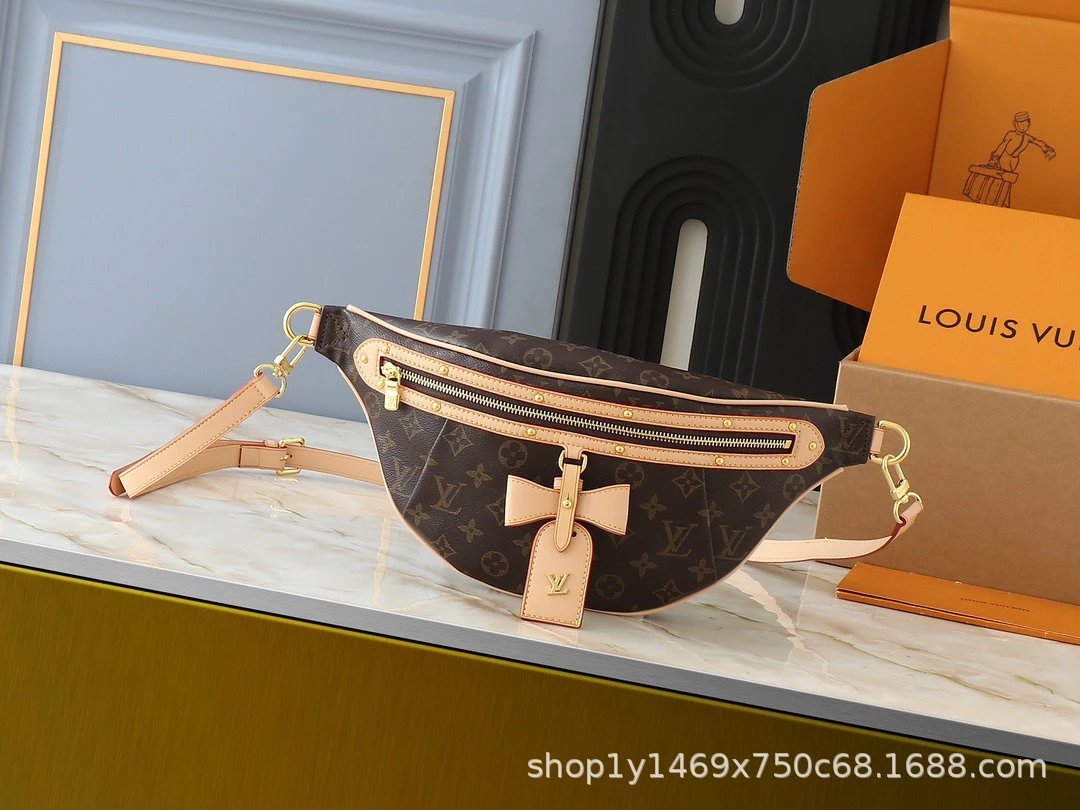 Louis Vuitton Crossbody Bags Monogram Sling Bag — 045