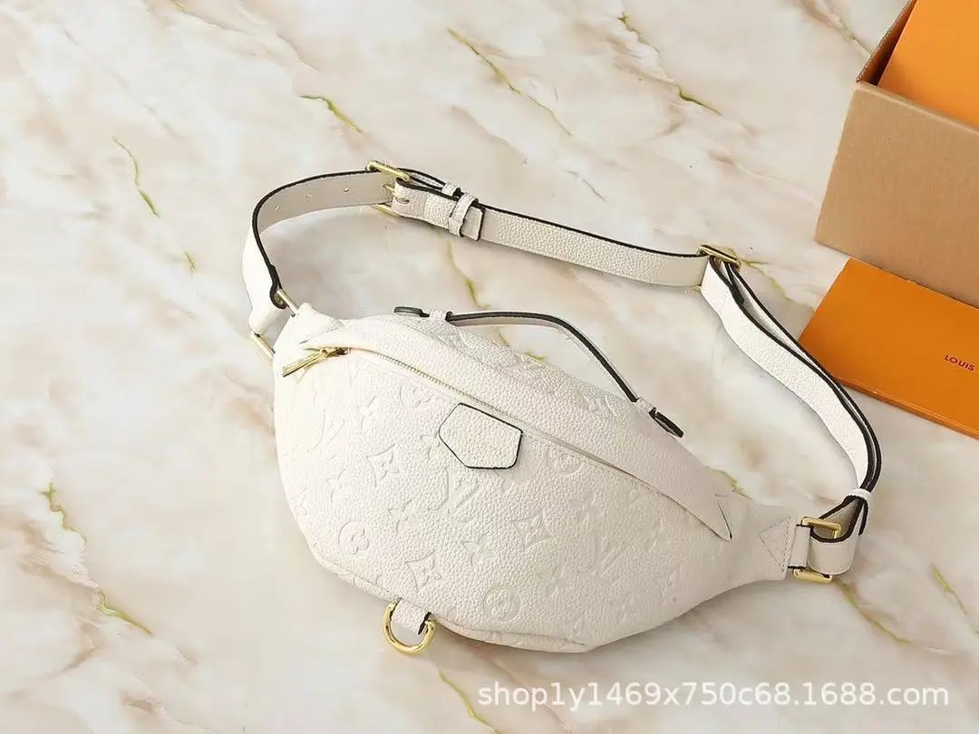 Louis Vuitton Crossbody Bags Monogram Sling Bag — 07