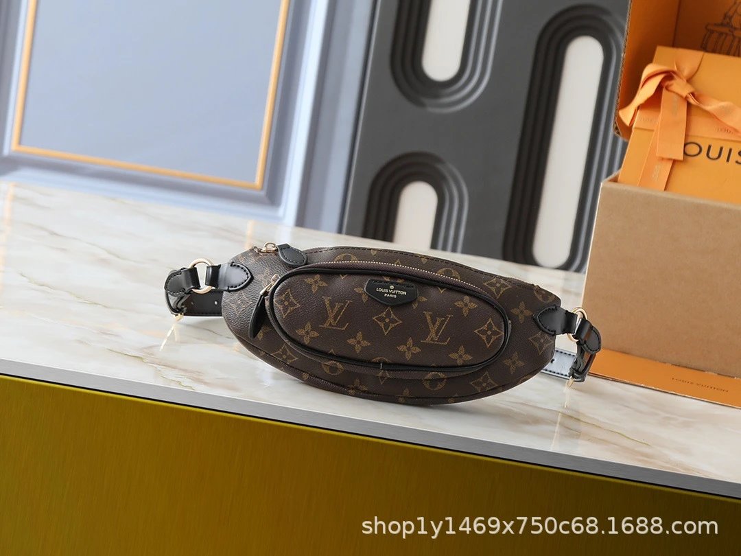 Louis Vuitton Crossbody Bags Monogram Sling Bag — 026
