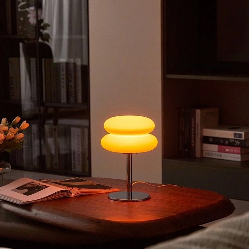 Nordic Bauhaus Vintage Table Lamp, Modern Creative Bedside Night Light