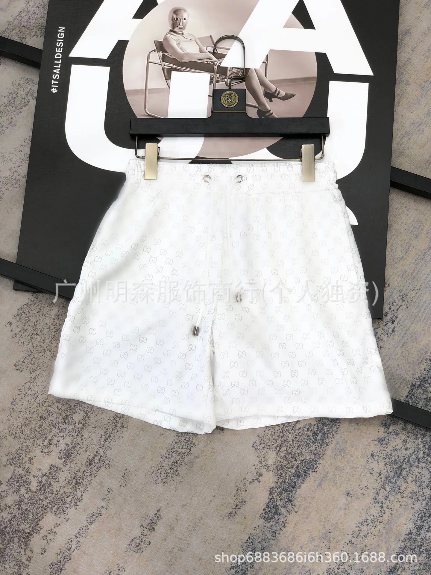 Gucci GG Monogram Pleated Shorts White/Gray Print Shorts