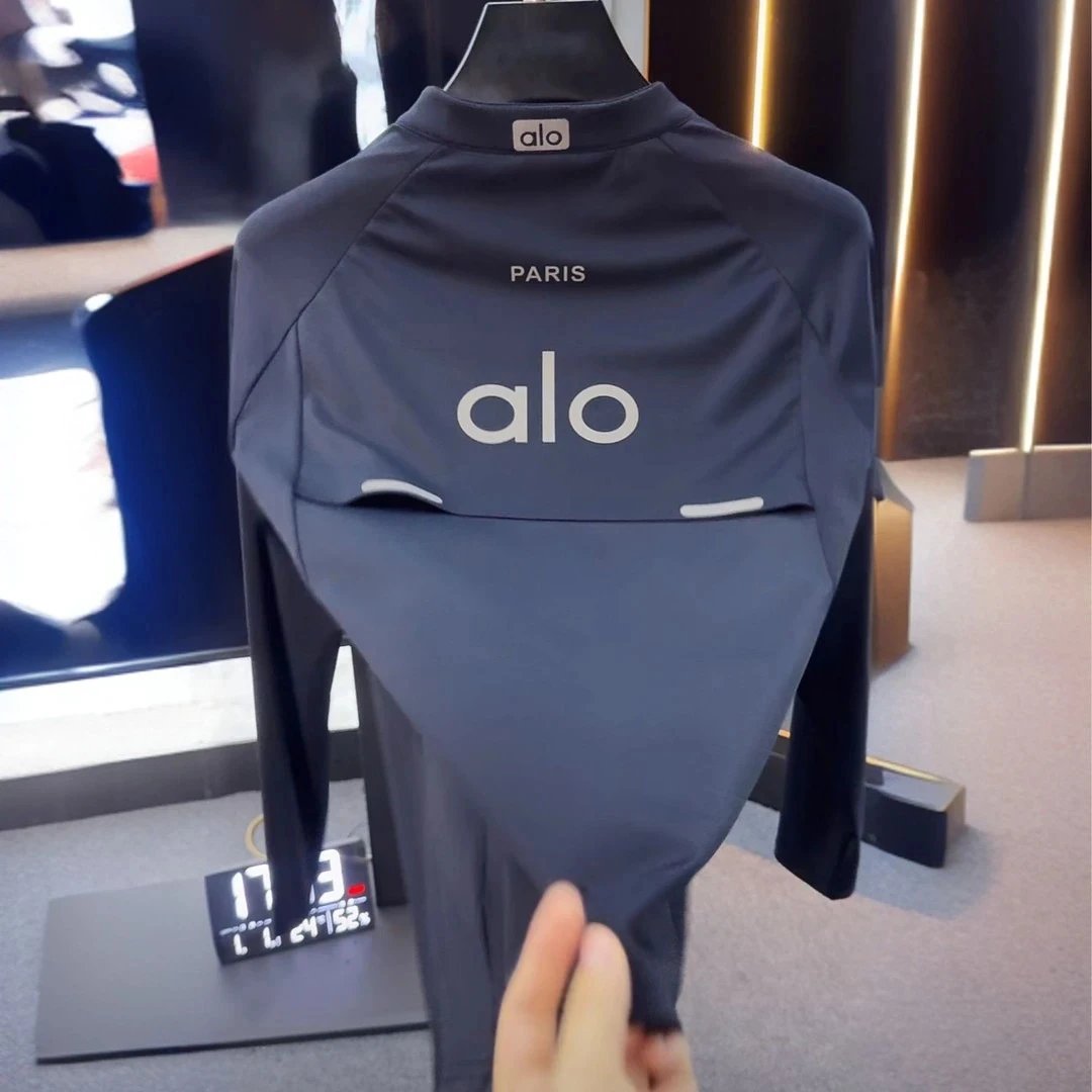 Alo Yoga Paris Long Sleeve Base Layer White - 8