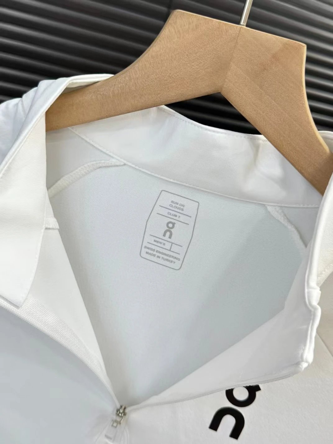 On Running Half-Zip Base Layer White Top - 14