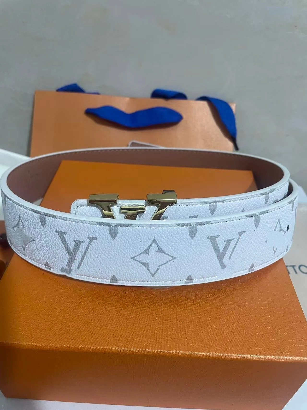 White Floral Gold Buckle