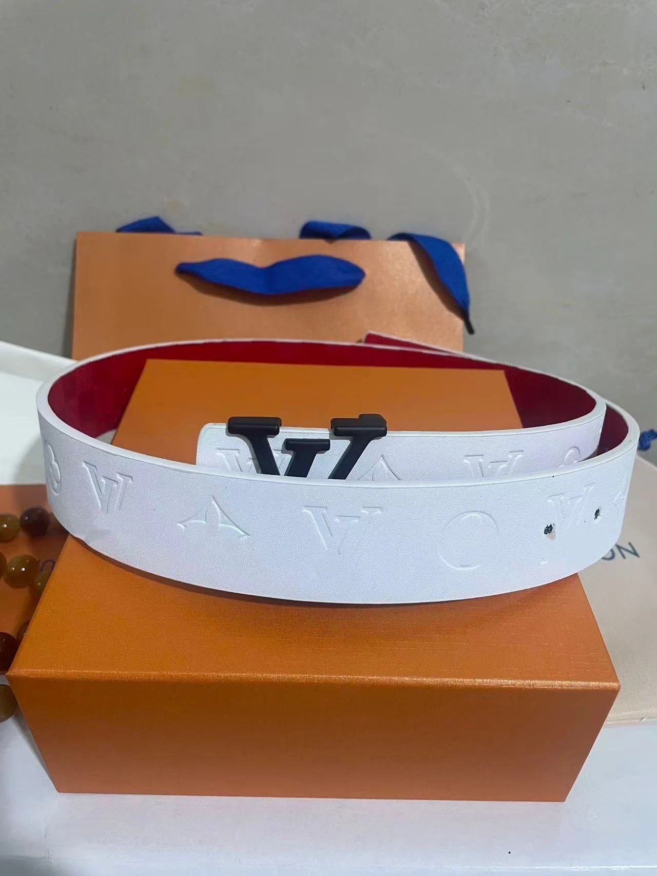 Red White Black Buckle
