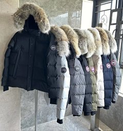 【 Removable! Can * da Goose Wyndham 】 Goose collar large pocket unisex Parker outdoor thick and warm mid length hooded down jacket