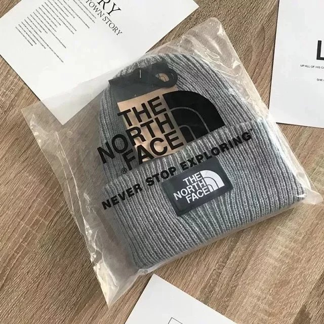 The North Face Logo Beanie Pink Knit Hat - 12