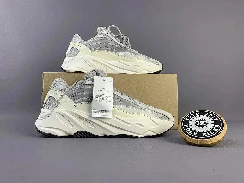  yeezy 700 and 500
