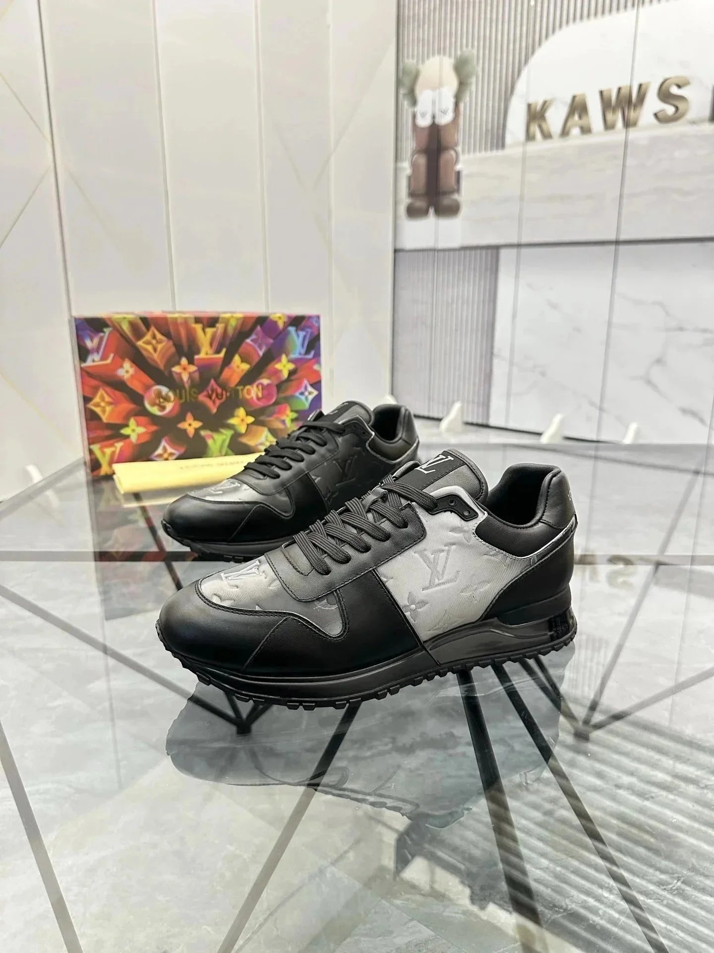 Louis Vuitton Low-top lace-up sneakers with monogram detailing product photo 3