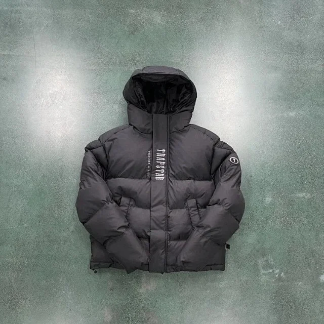 Moncler Down Jackets Hooded Quilted Jacket product detail image 9