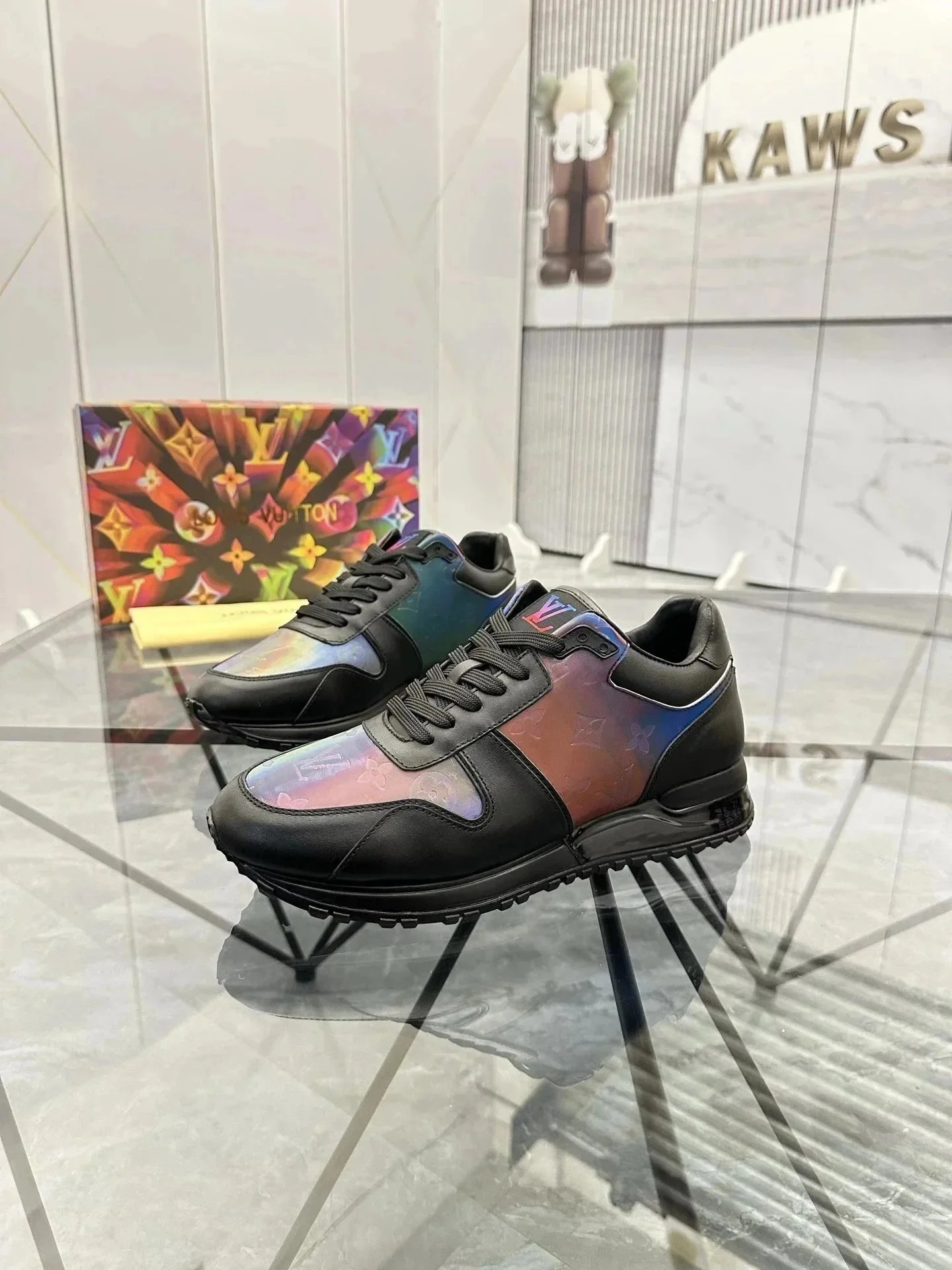 Louis Vuitton Low-top lace-up sneakers with monogram detailing product photo 4
