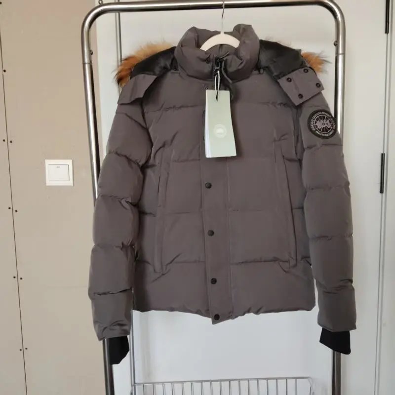 Grey black label fur collar