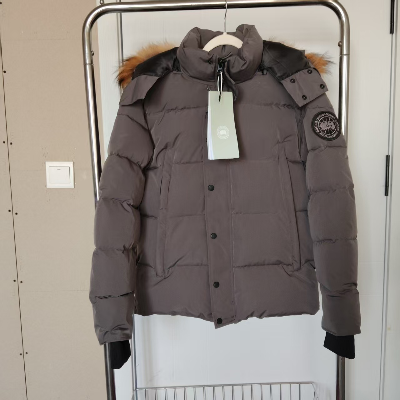 Canada Goose Hooded Down Puffer Jacket with Fur Trim product photo 2