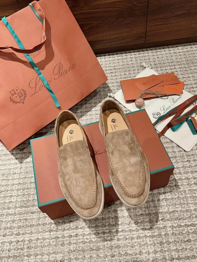 Loro Piana Casual Shoes Summer Walk suede slip-on loafers product detail image 3