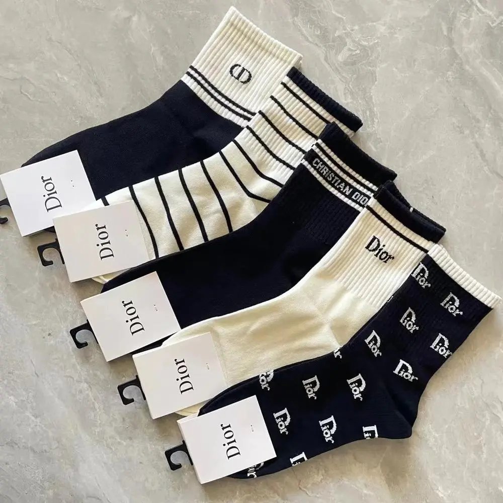 Gucci Socks Logo-Patterned Crew — Style 8
